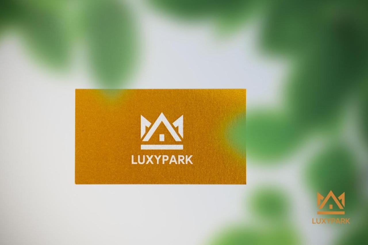 Luxy Park Hotel & Apartments-City Centre Ho Şi Min Exterior foto